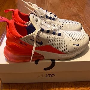 Womens Air Max 270